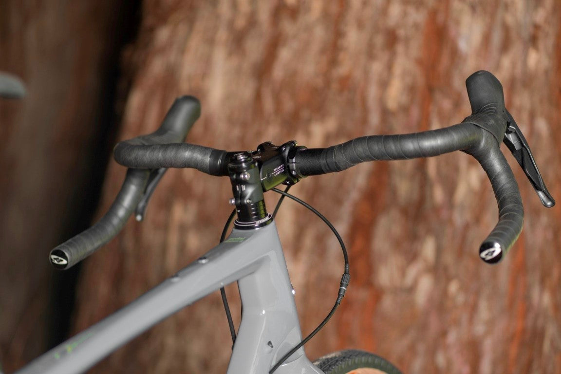 gravel handlebars with tape